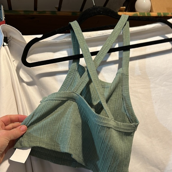 Cropped tank top - Picture 2 of 2